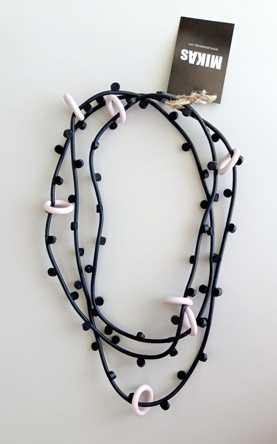 Arare Necklace product photo.