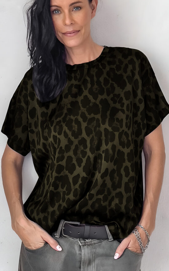 Gai Top product photo.