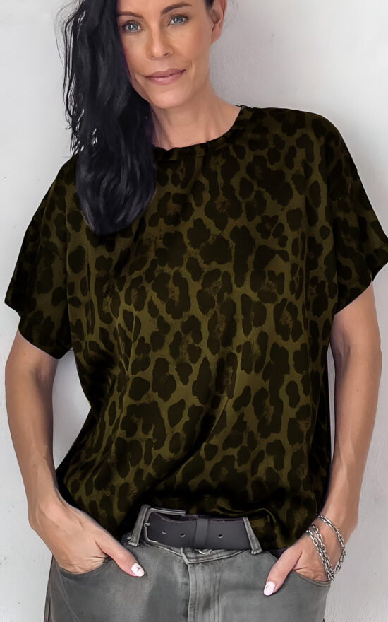 Gai Top product photo.