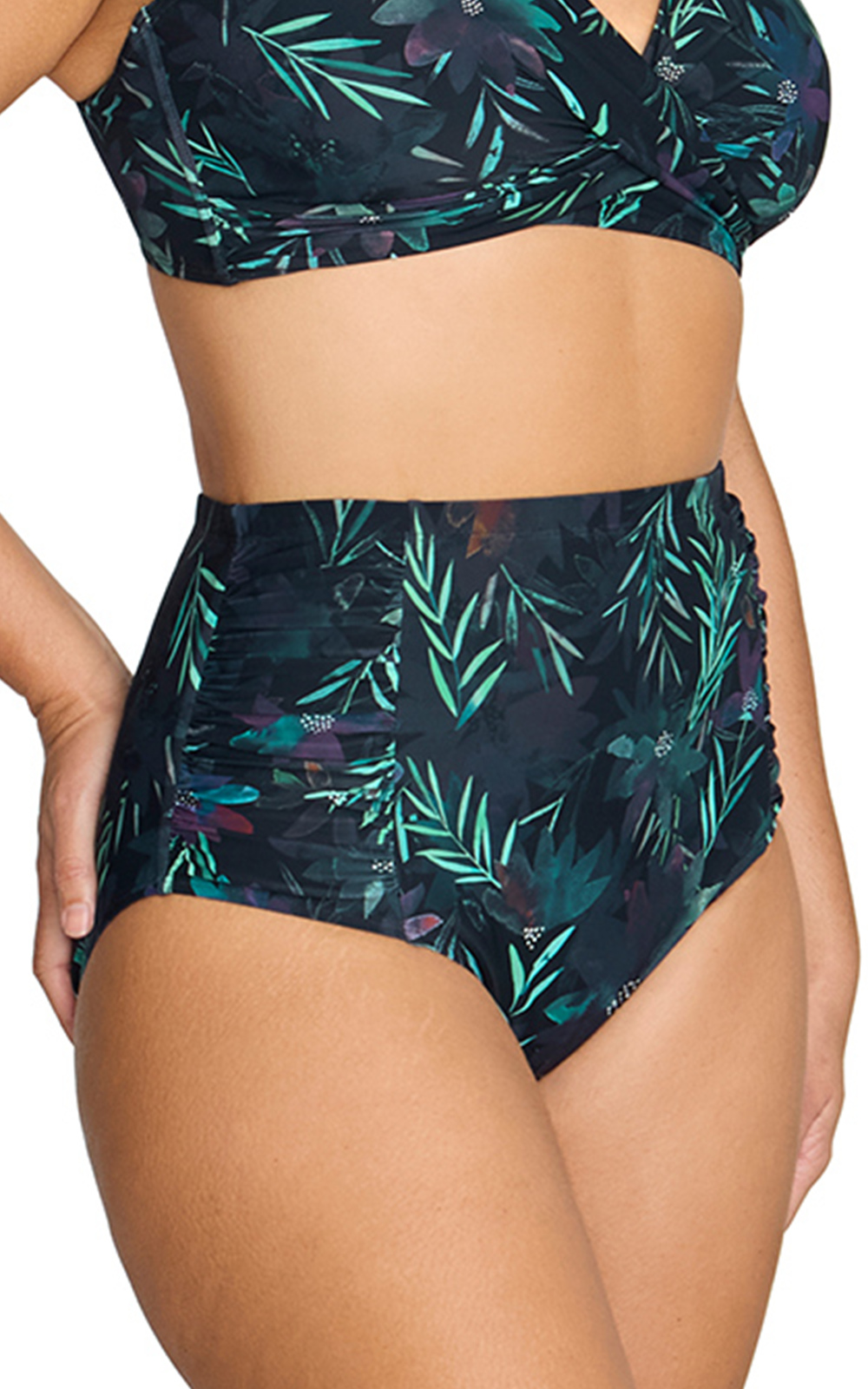 Botticelli High Waist Swim Pant Lunafleur product photo.