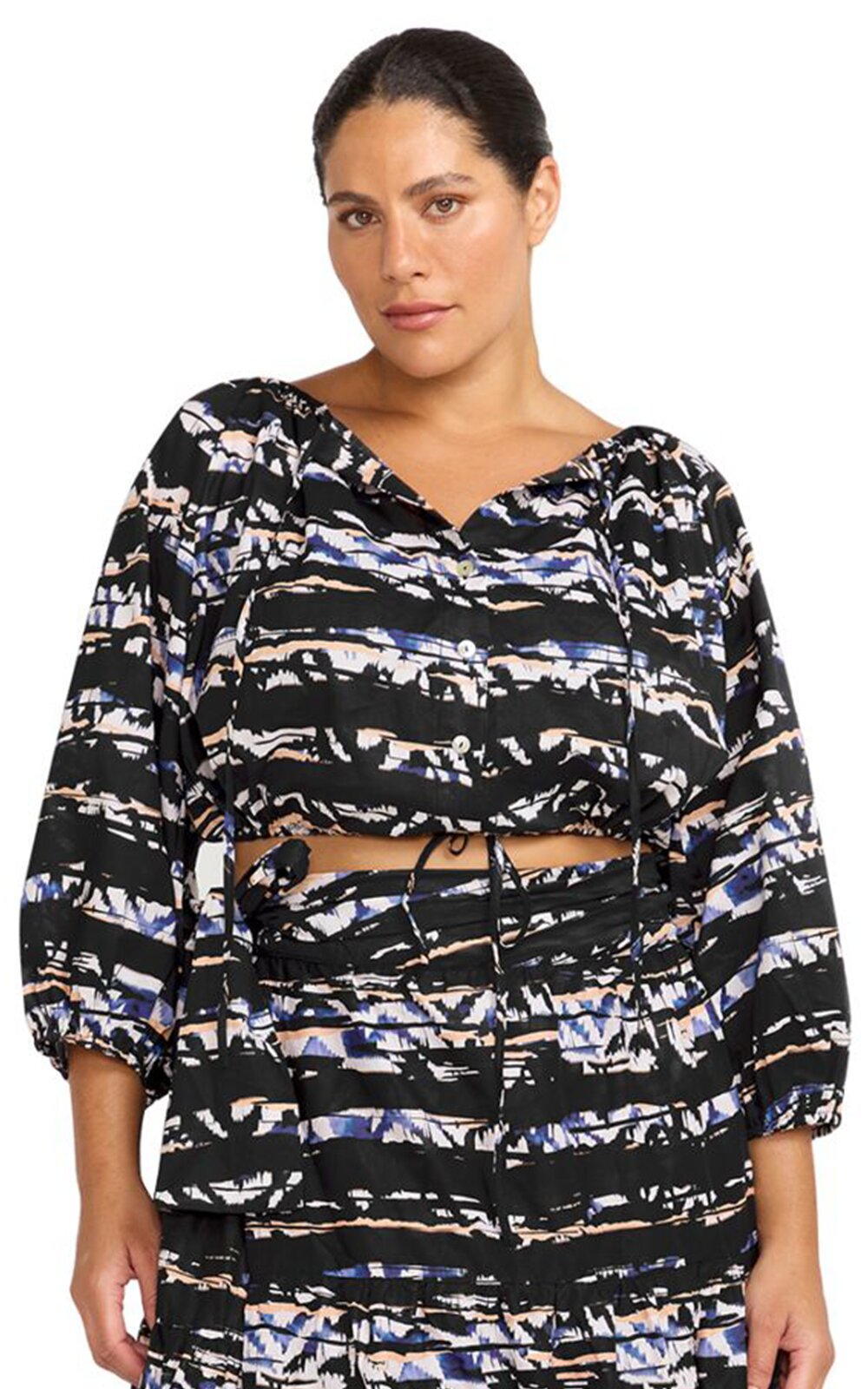 Elgar Crop Top product photo.