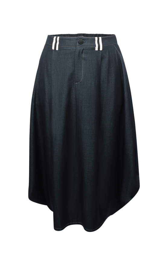 Resume Skirt product photo.