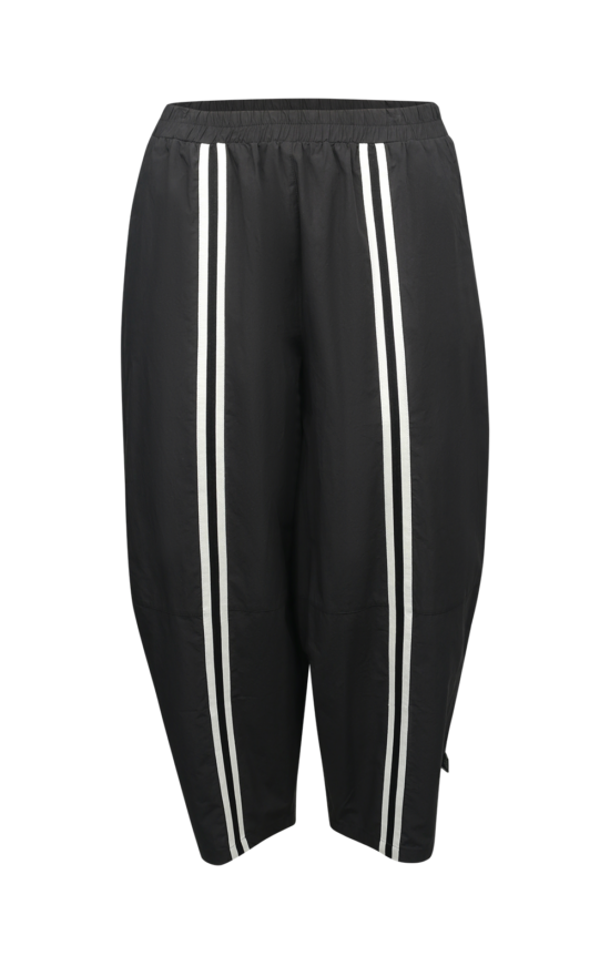 Direction Pants Front Stripe product photo.