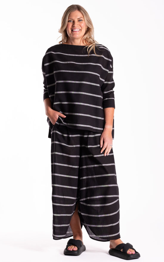 Apartmento Pants  product photo.