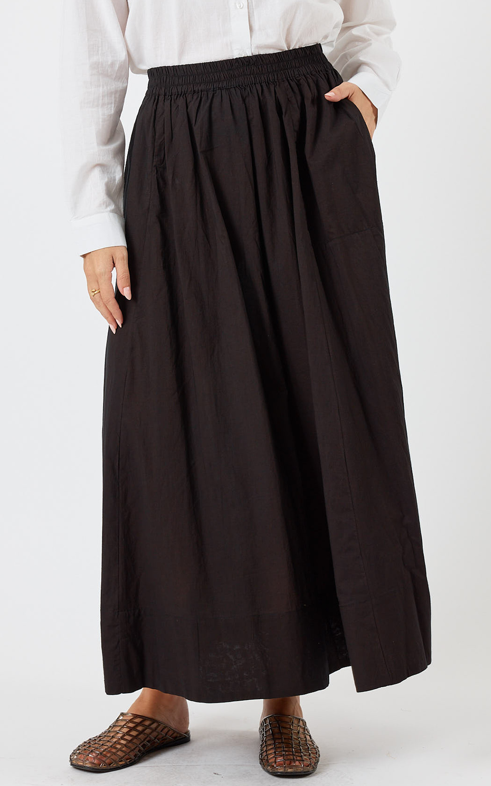 Azure Skirt Plain product photo.