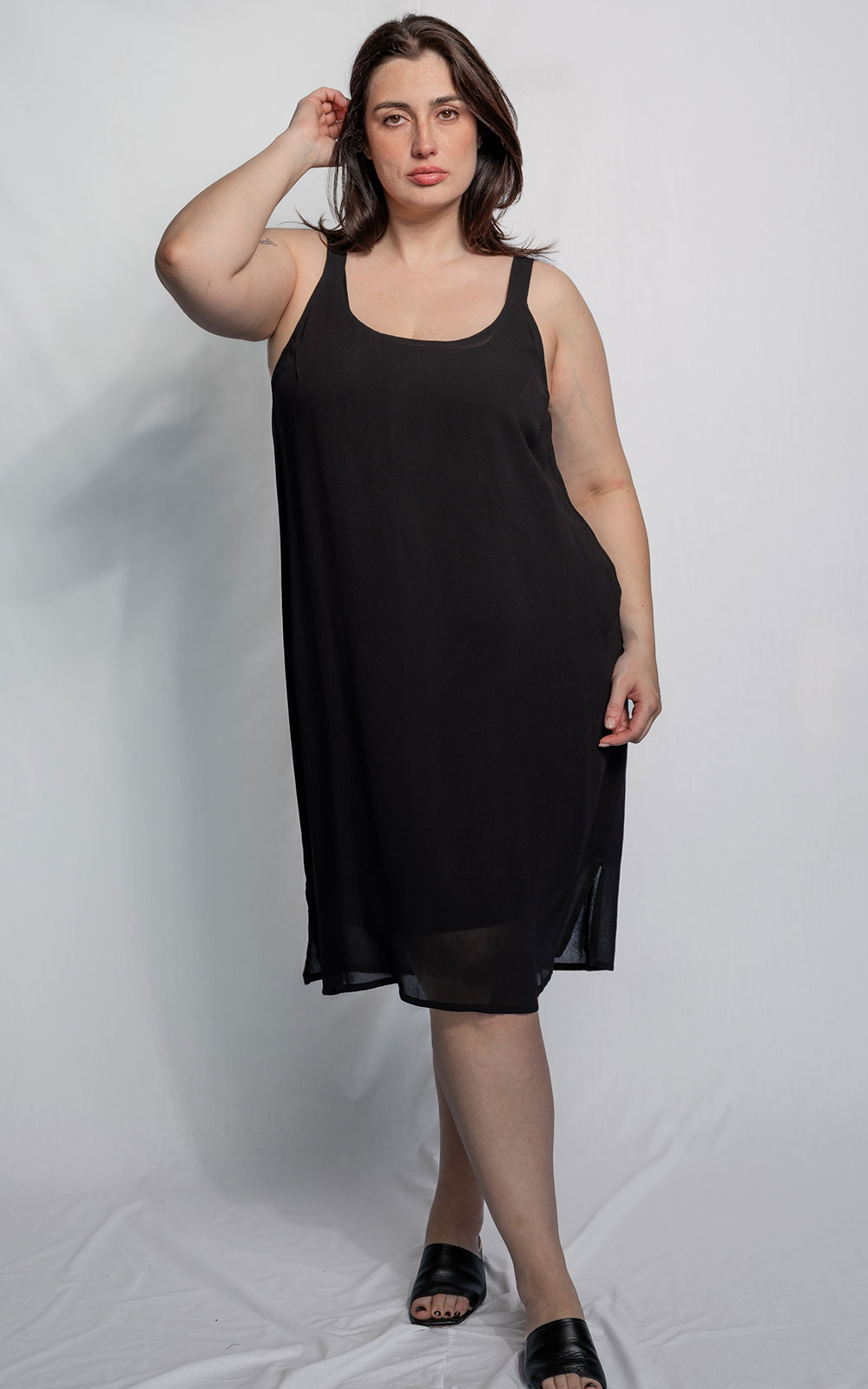 Singlet Dress Laundry product photo.