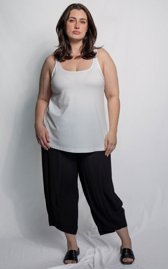 Curve Viscose Singlet product photo.
