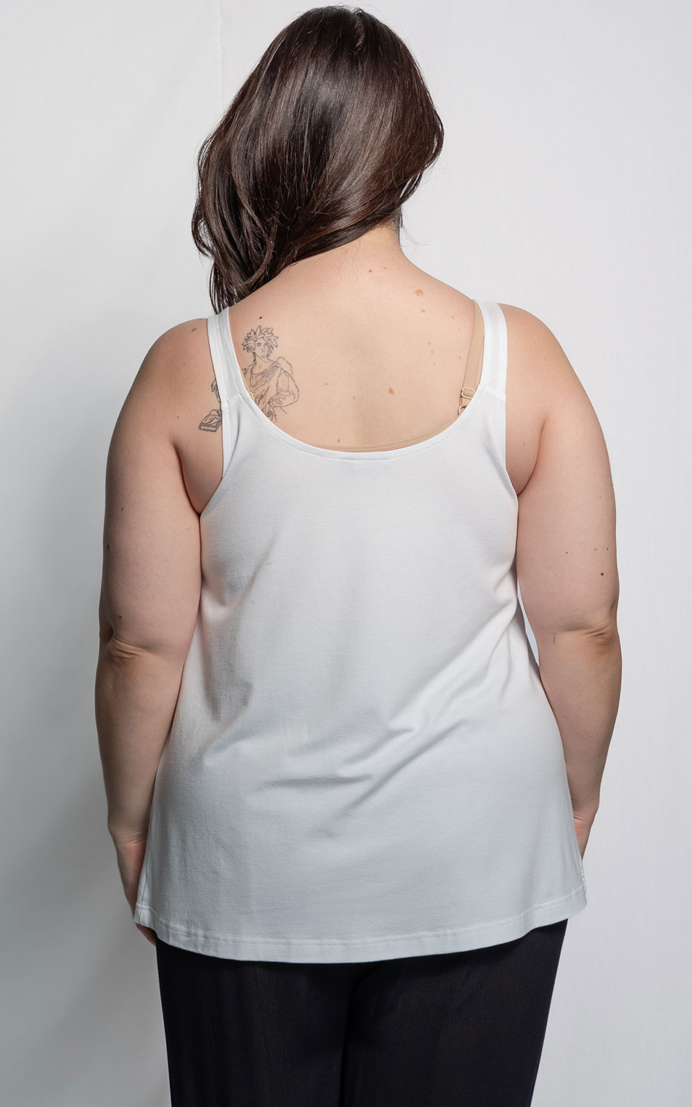 Curve Viscose Singlet product photo.