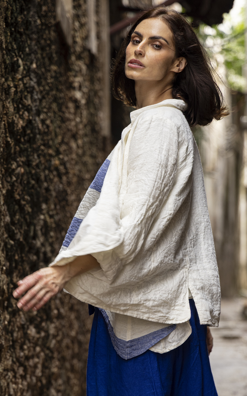 Baridi Jacket Linen product photo.