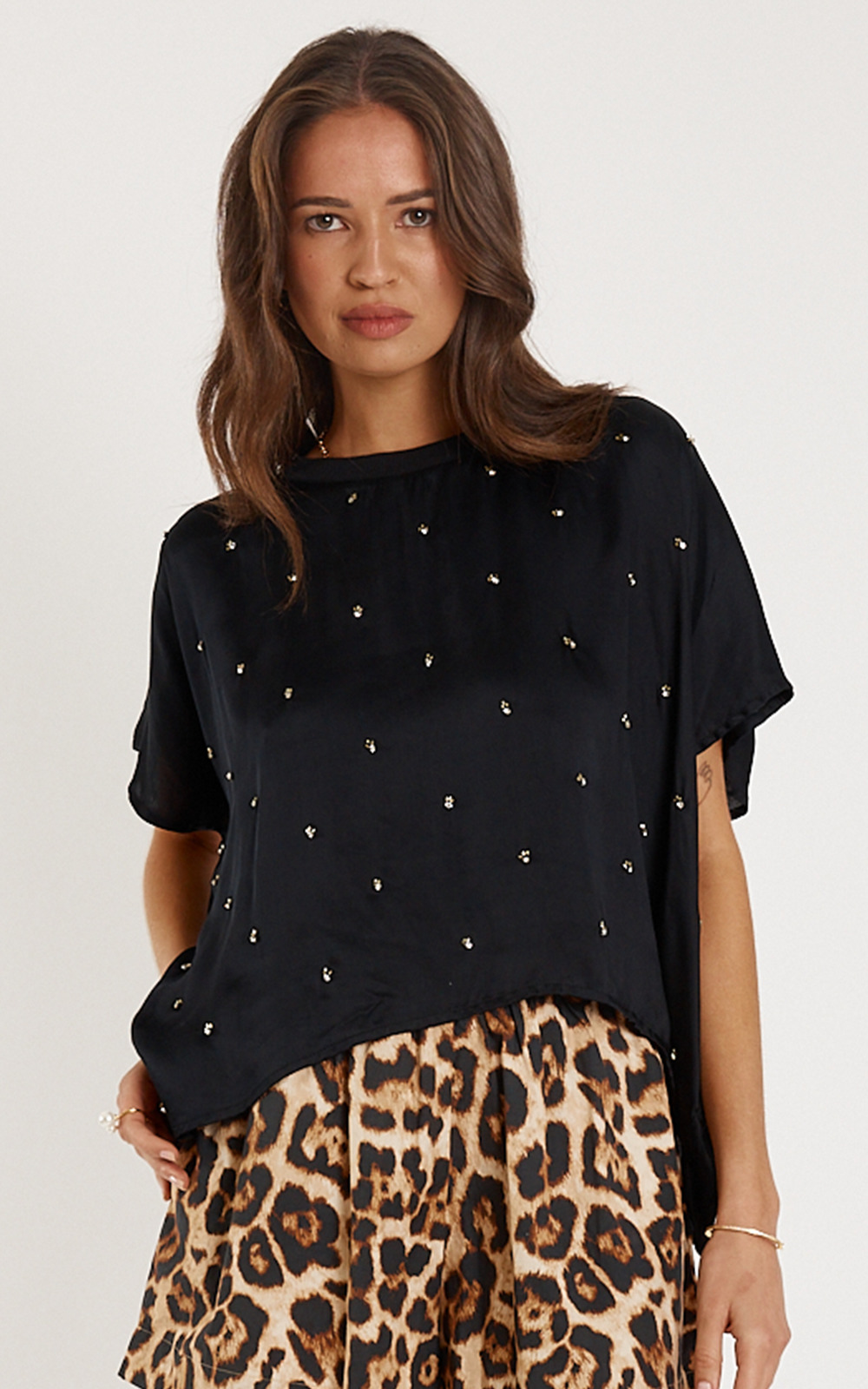 Bienvenue T Shirt product photo.