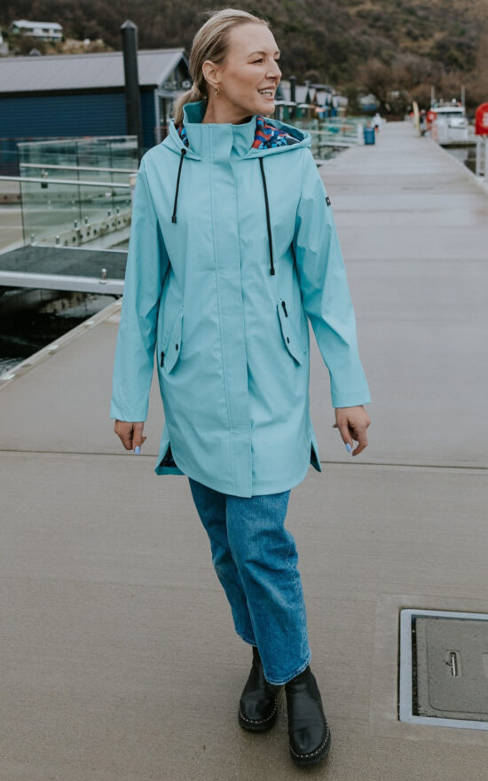 Billie Coat product photo.