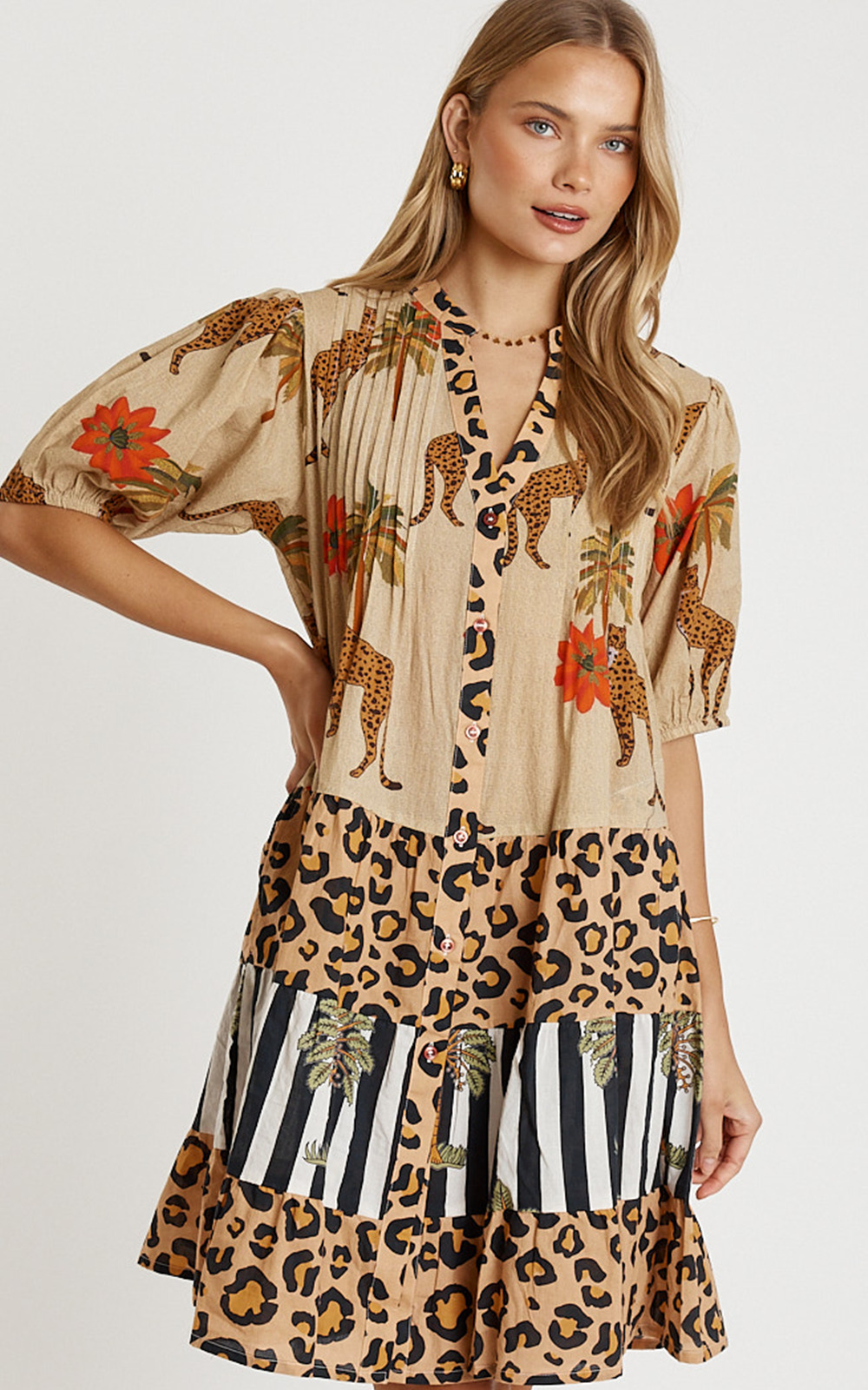 Congo Dress product photo.