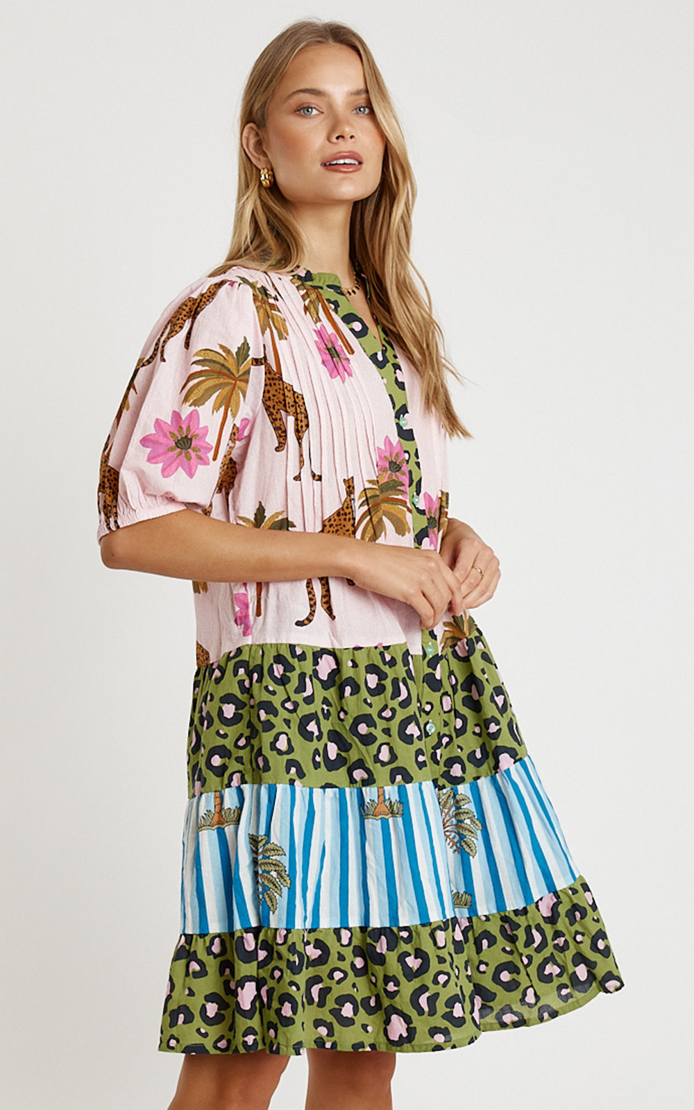 Congo Dress product photo.