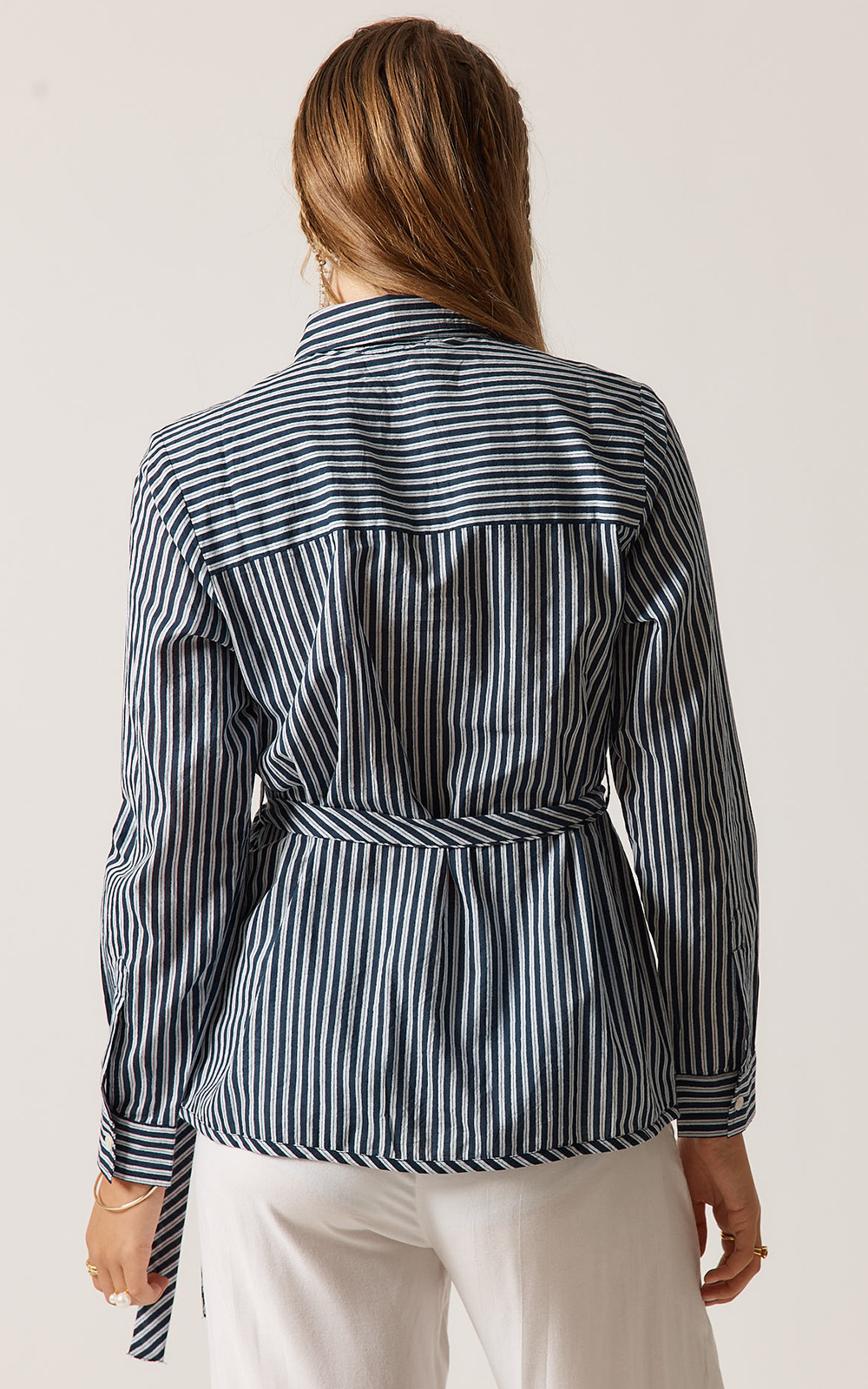 Countryside Rose Top product photo.