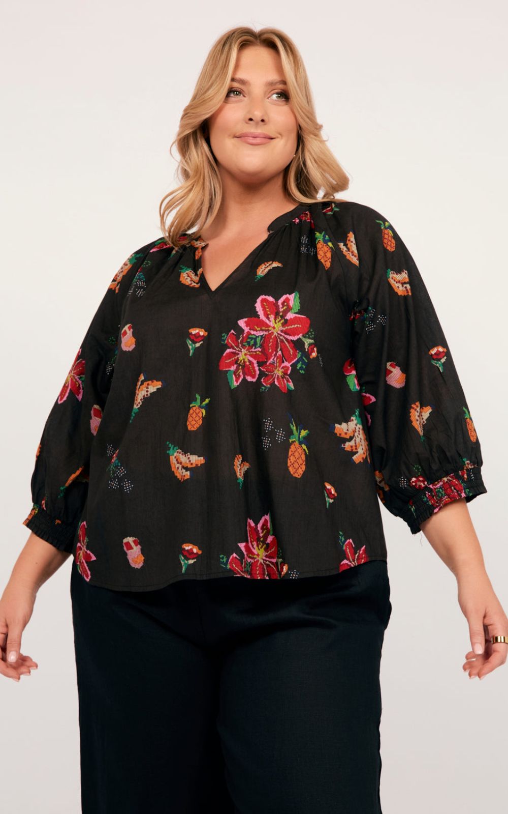 Robin Peasant Top In Tapestry Blooms  product photo.