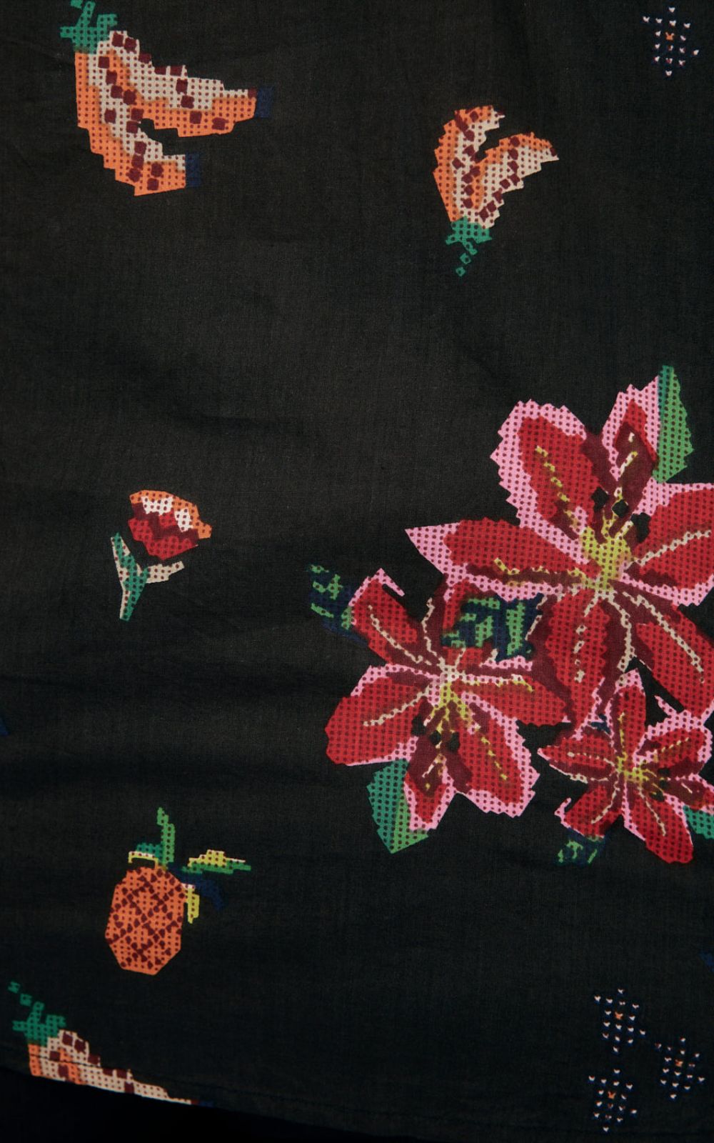 Robin Peasant Top In Tapestry Blooms  product photo.