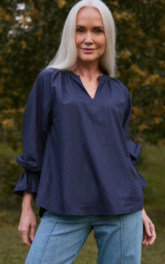 Robin Frill Cuff Top Poplin product photo.