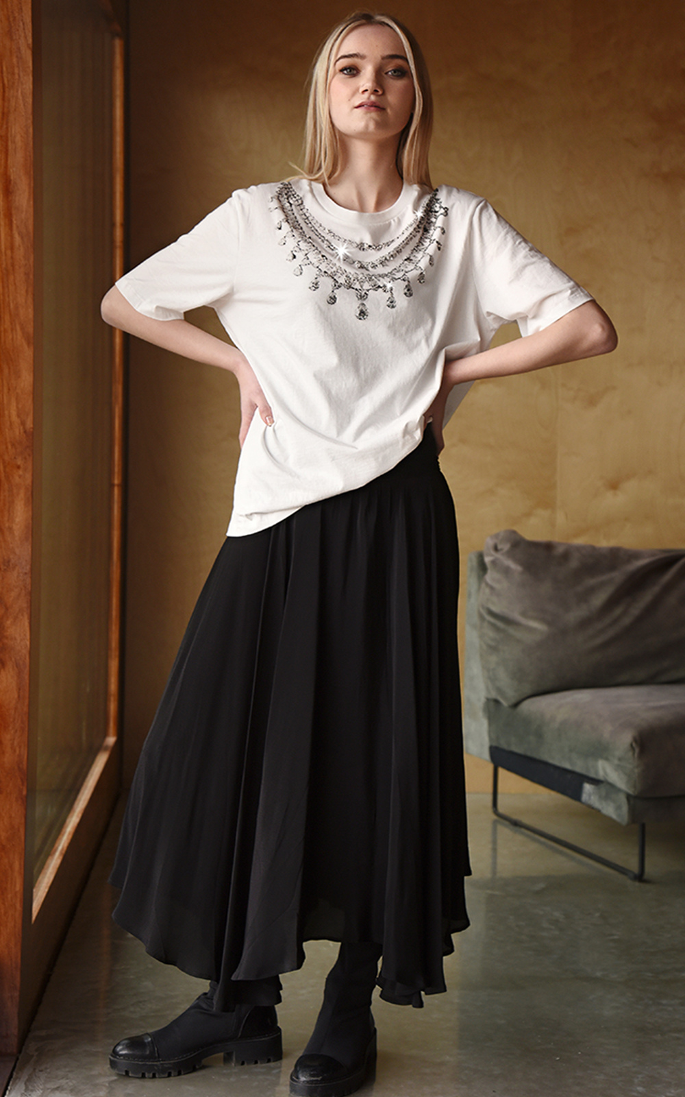 Shimmer Show Top product photo.