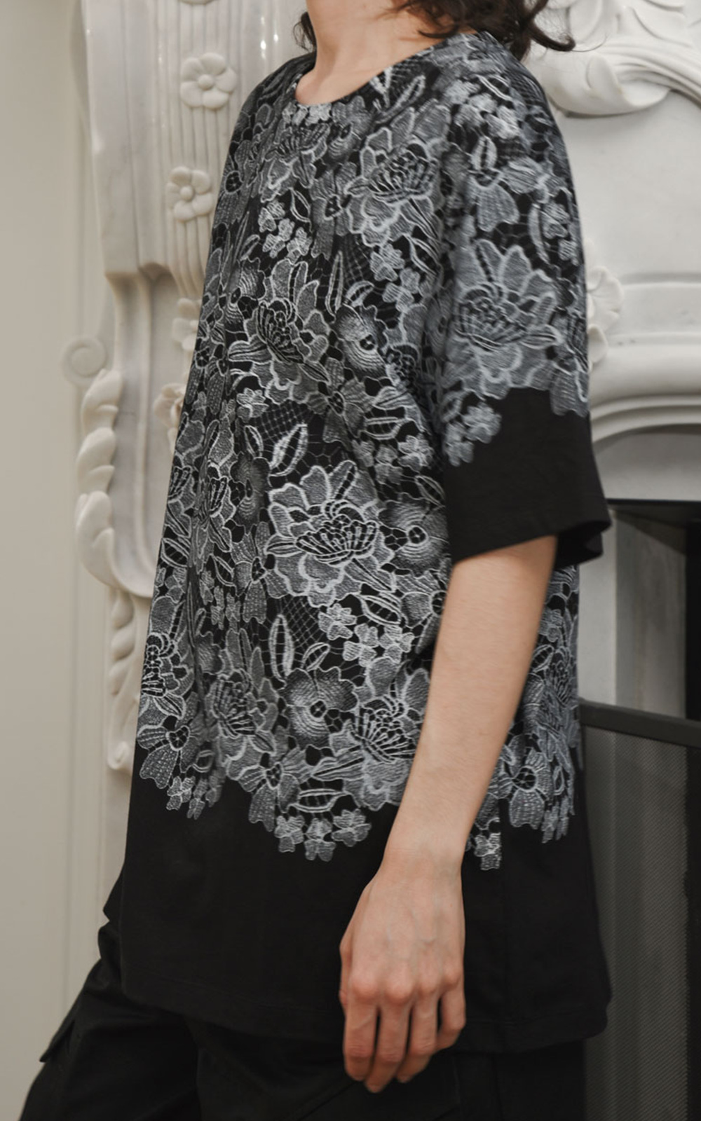 Stay Iconic Tee product photo.