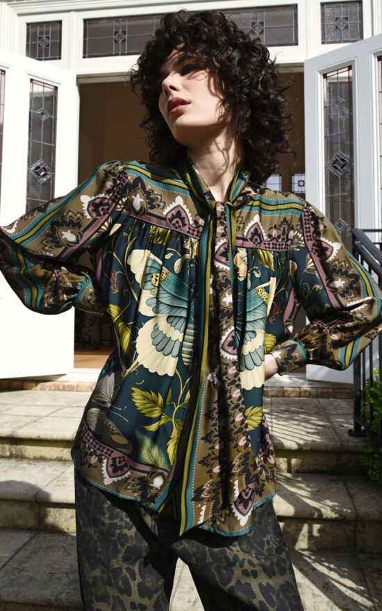 Duly Knotted Shirt product photo.