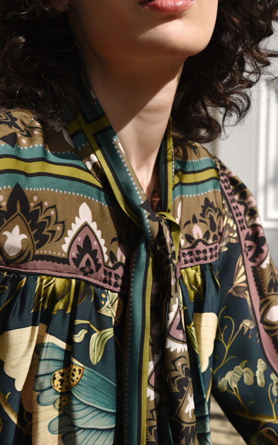 Duly Knotted Shirt product photo.