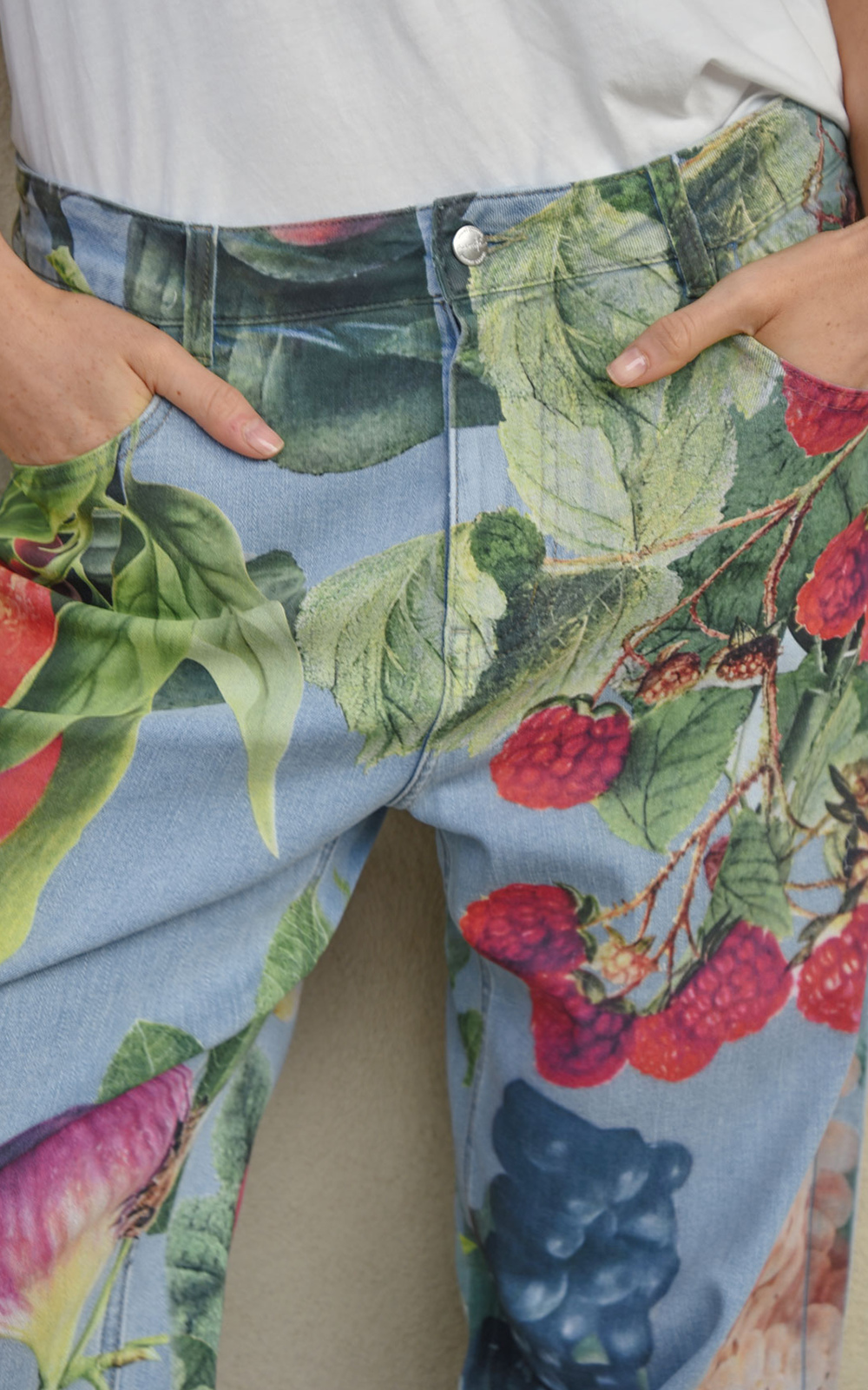 Kick Back Jean product photo.