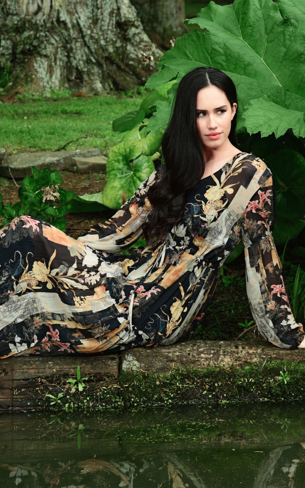 Artful Elegance product photo.