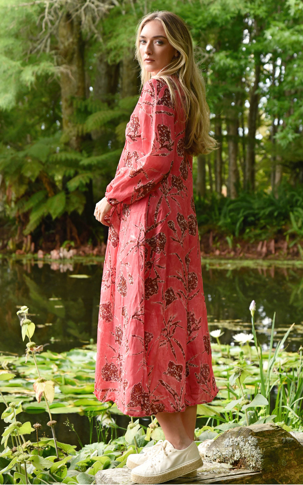 Dont Get It Twisted Dress product photo.