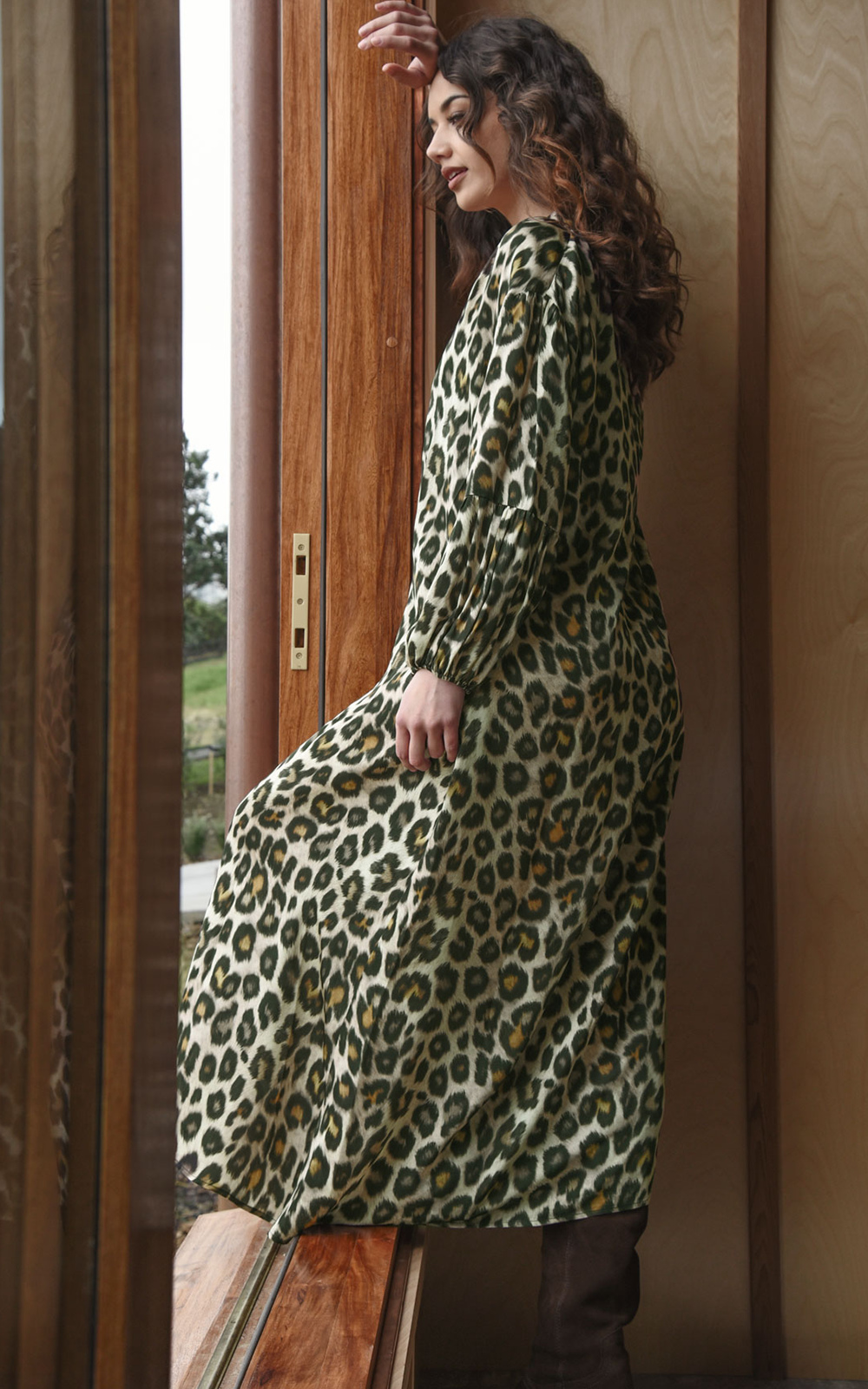 Clean Sweep Dress product photo.