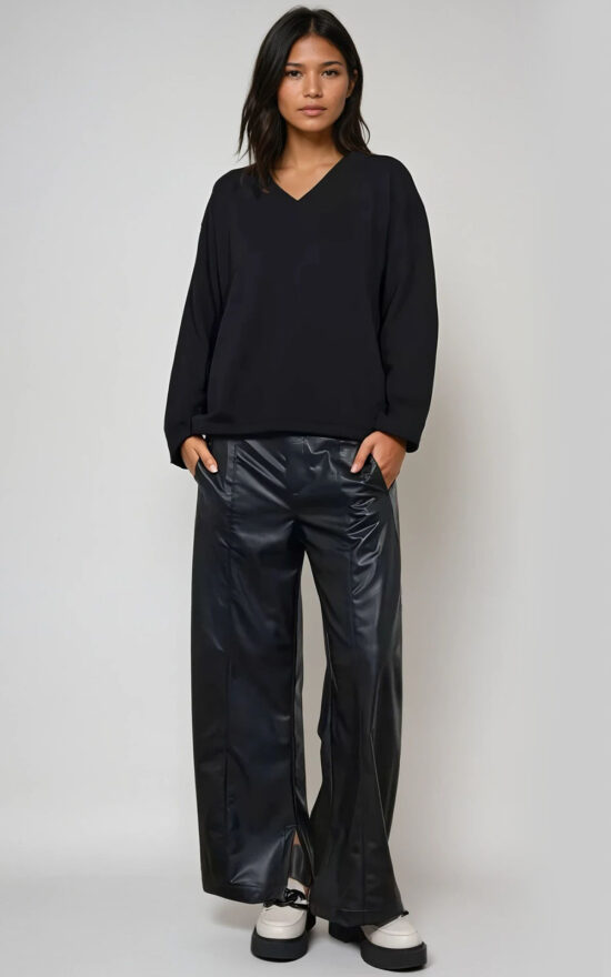 Larch Jumper product photo.