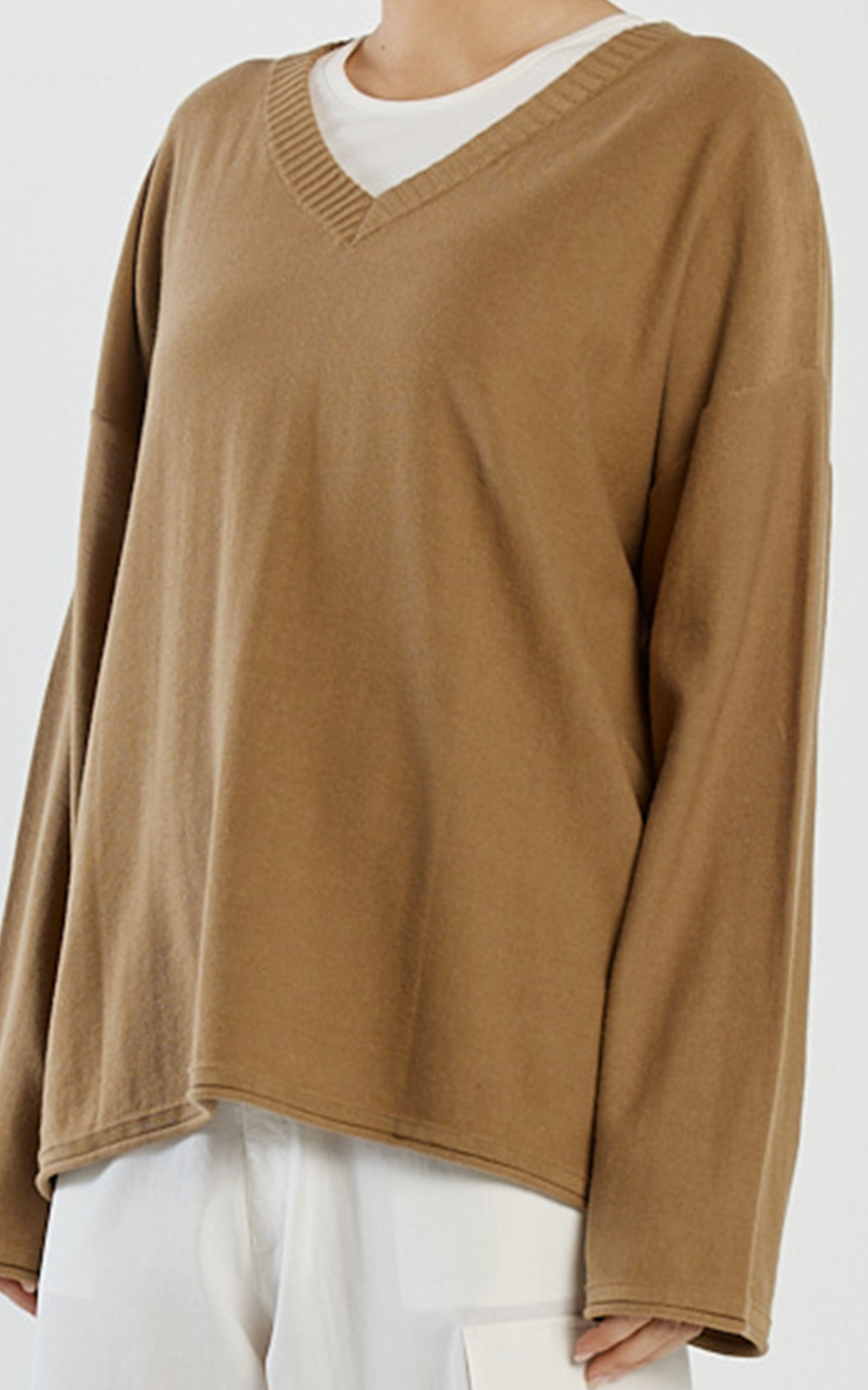 Larch Jumper product photo.