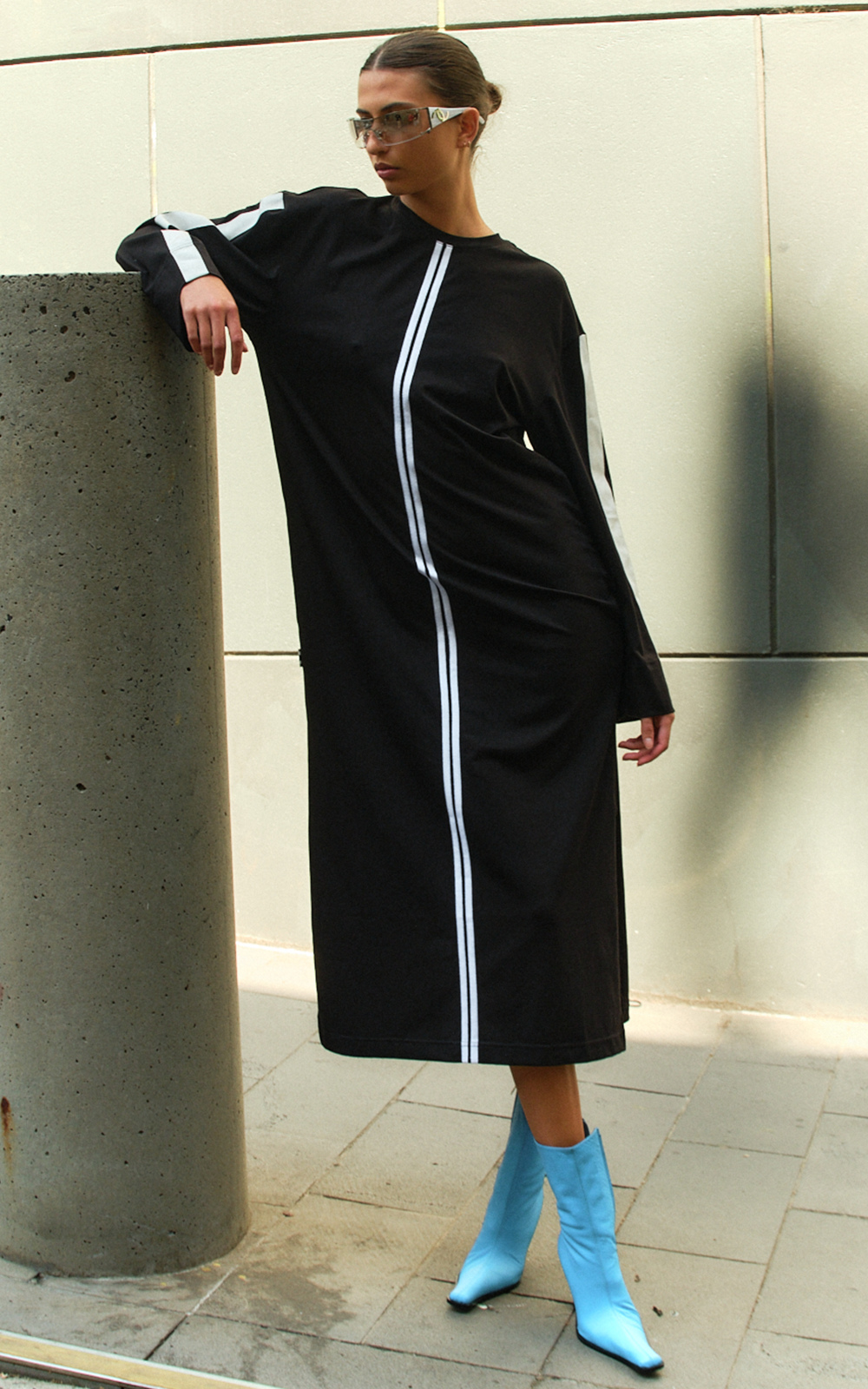 Bea Long Sleeve Dress product photo.
