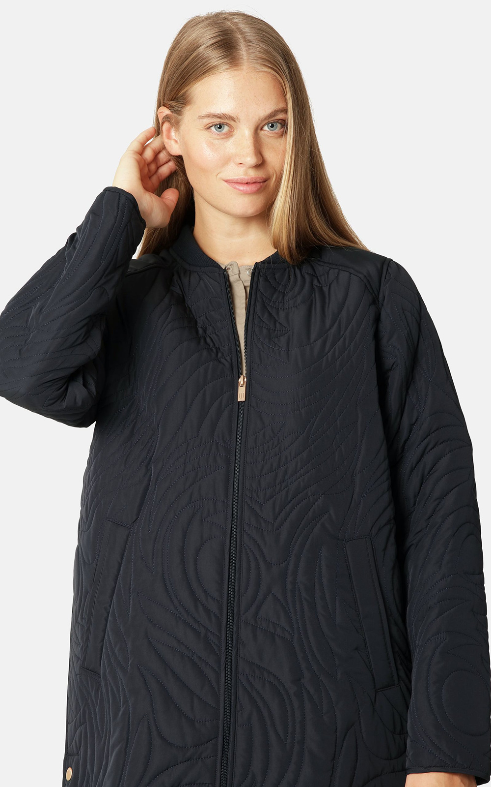 Dune Padded Quilt Coat product photo.