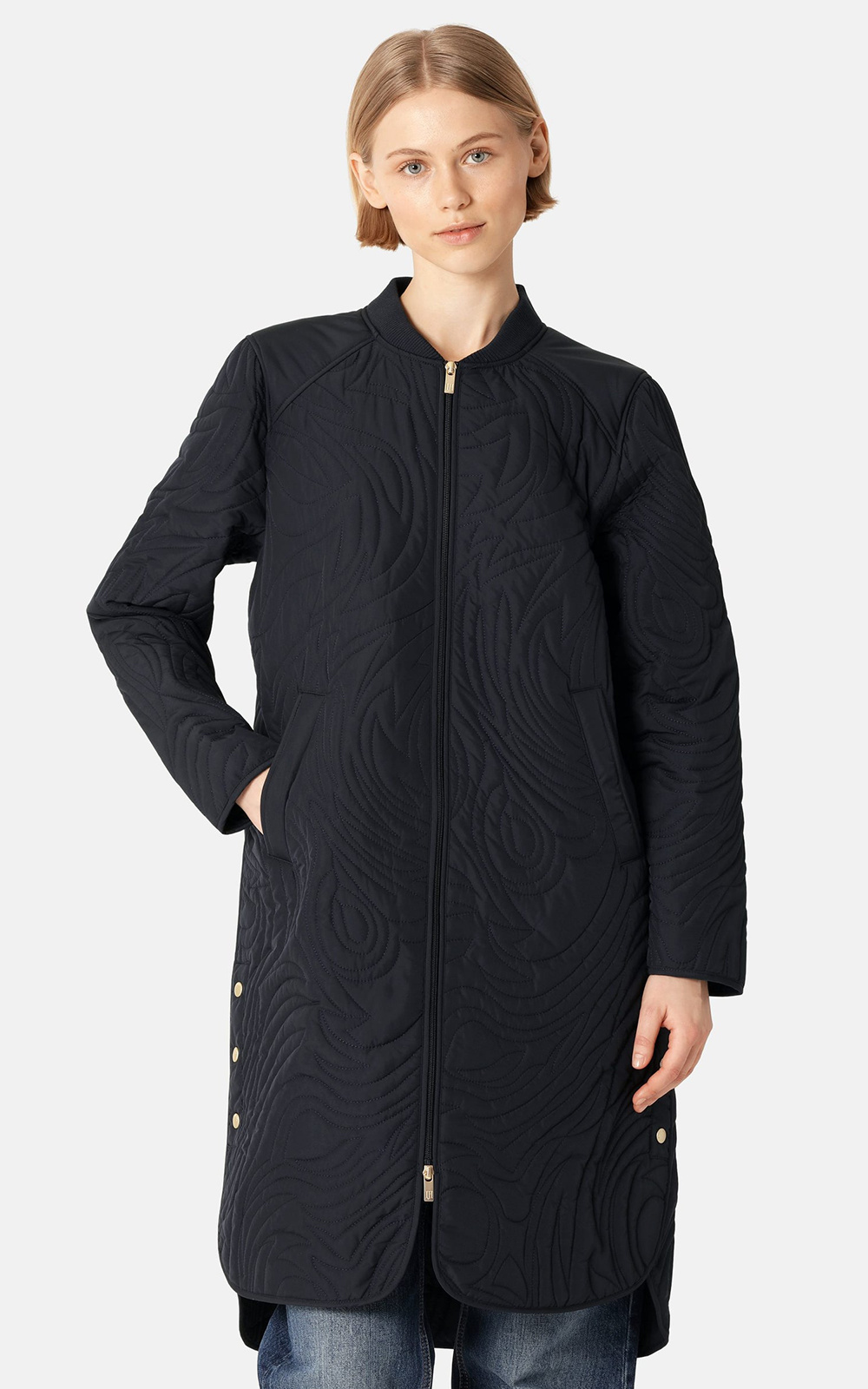 Dune Padded Quilt Coat product photo.
