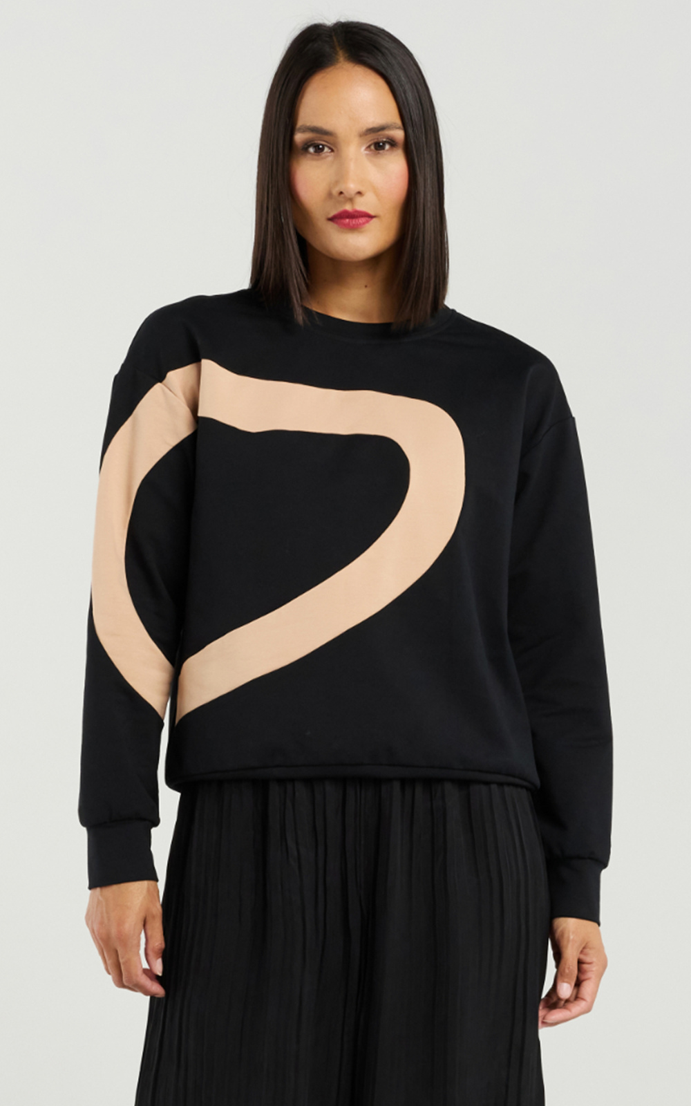 Amara Sweat product photo.