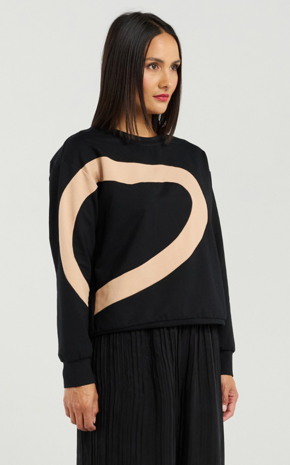 Amara Sweat product photo.