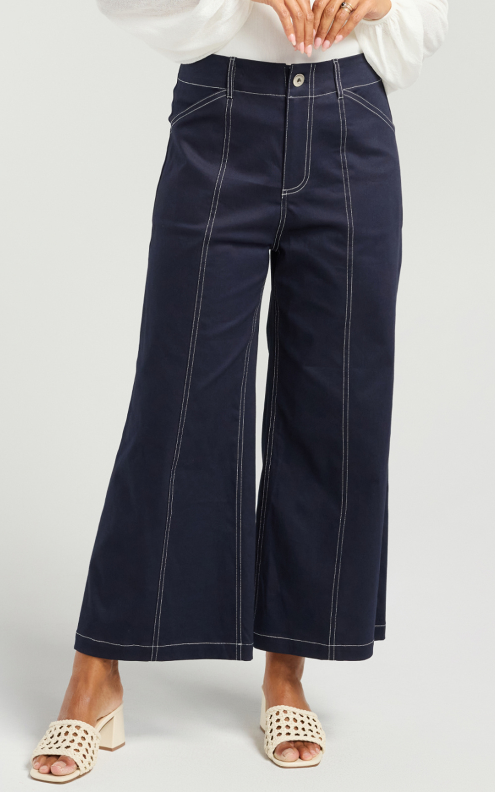 Maya Pant product photo.