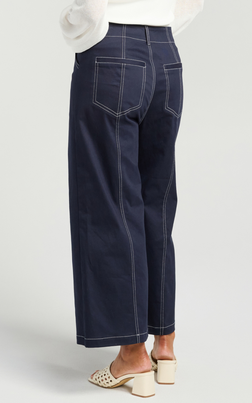 Maya Pant product photo.