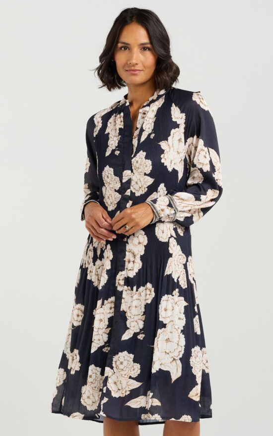 Tessa Dress product photo.