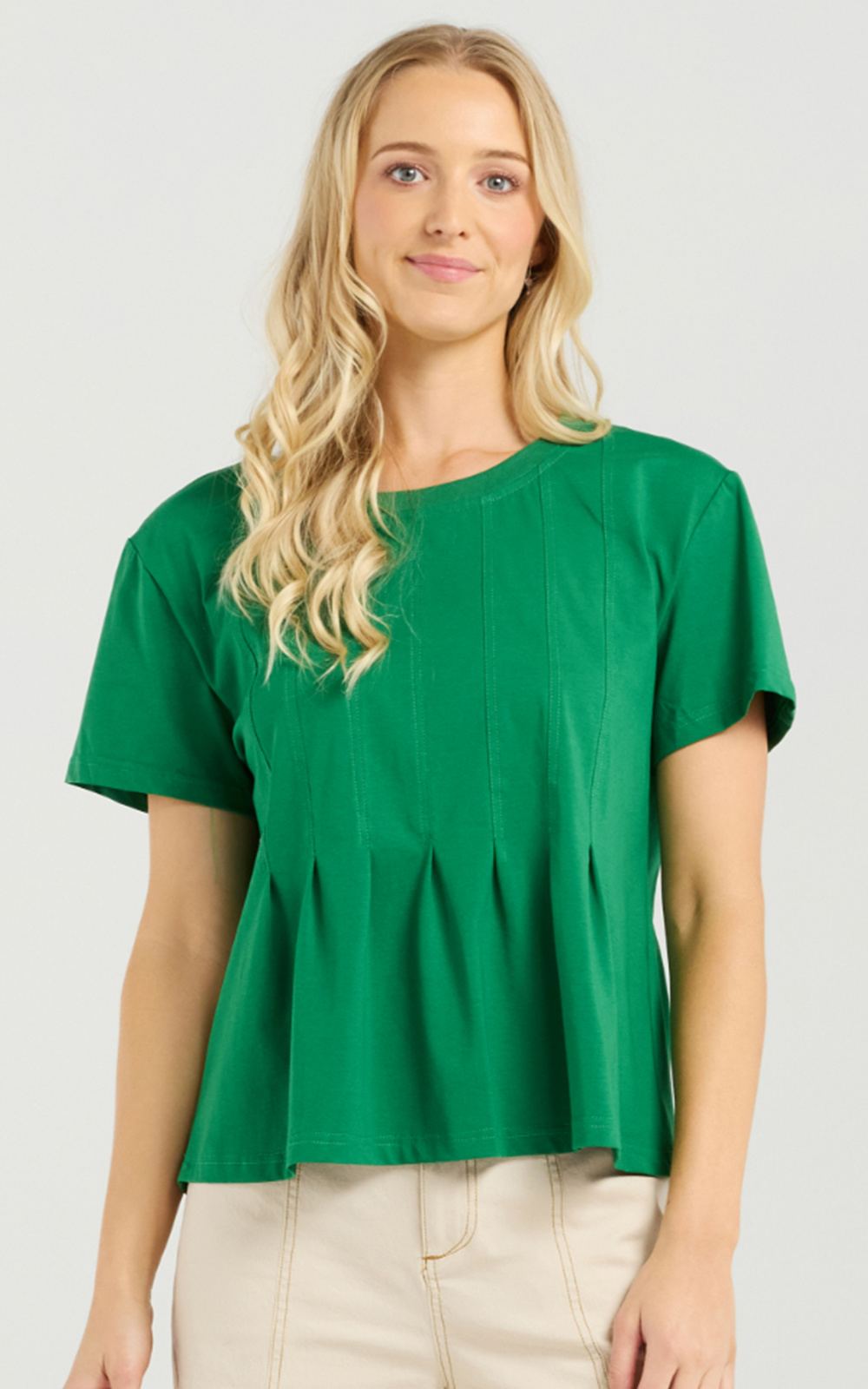 Ari Top product photo.