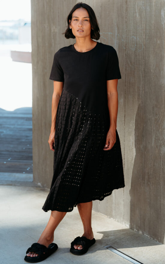 Lee Dress product photo.