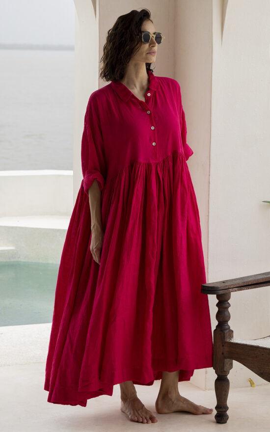 Edith Dress Linen product photo.