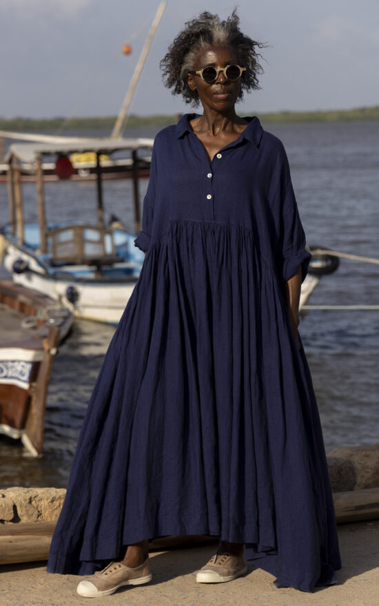 Edith Dress Linen product photo.