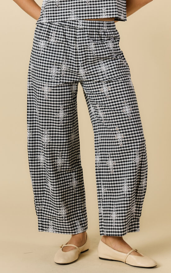 Elli Ray Pant product photo.