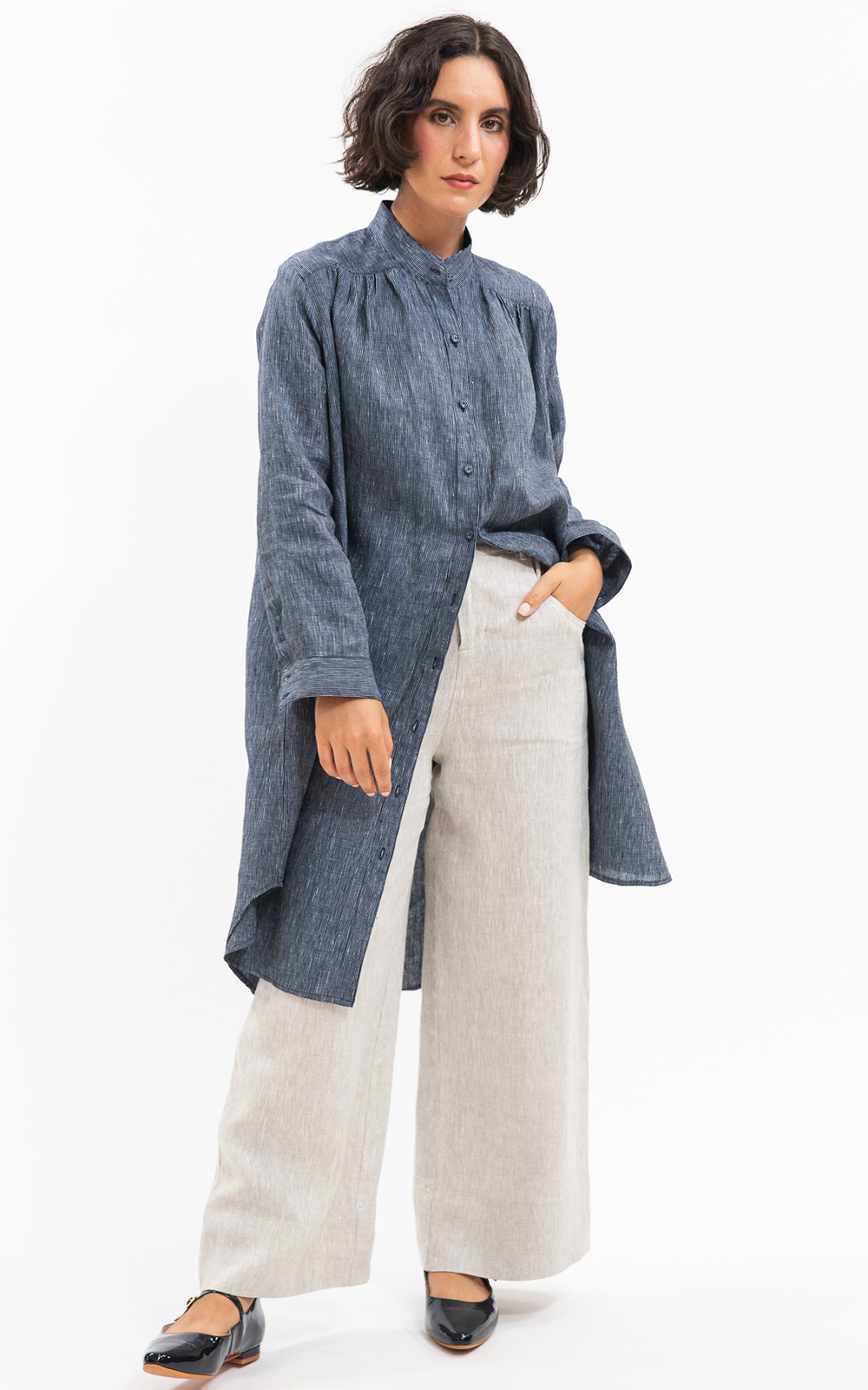 Bowie Pant product photo.