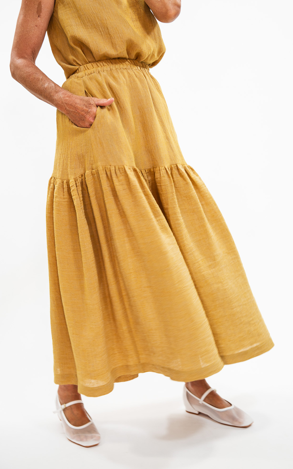 Junie Skirt product photo.