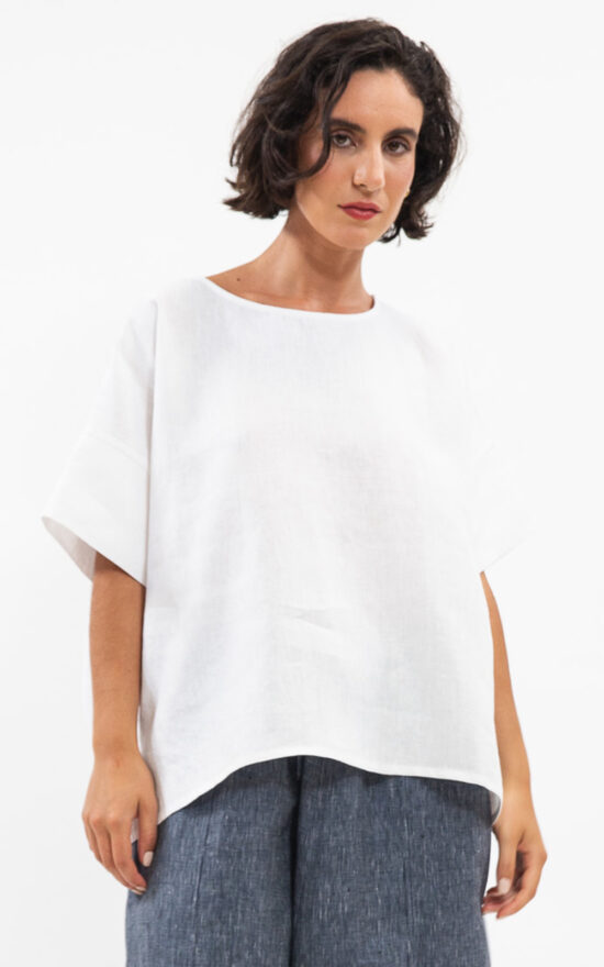 Riley Top product photo.