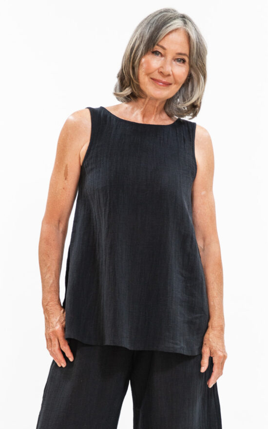 Asher Top product photo.