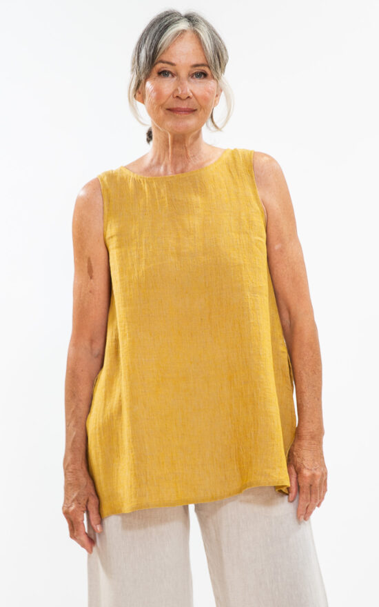Asher Top product photo.