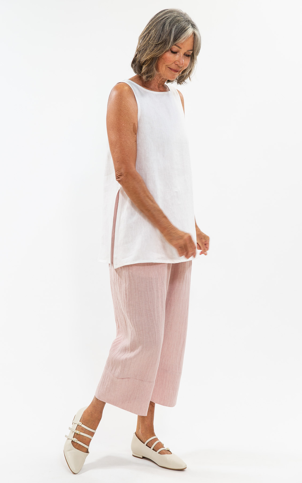 Asher Top product photo.